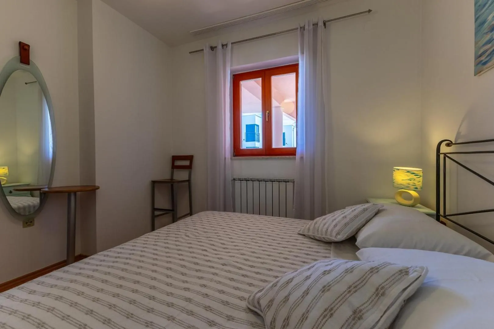 Mary In Volme With Garden Appartement Banjole